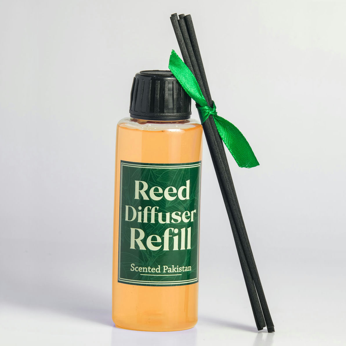 Houseery Reed Diffuser Oil Refill 140ml – Long-Lasting Fragrance Oil with Reed Sticks